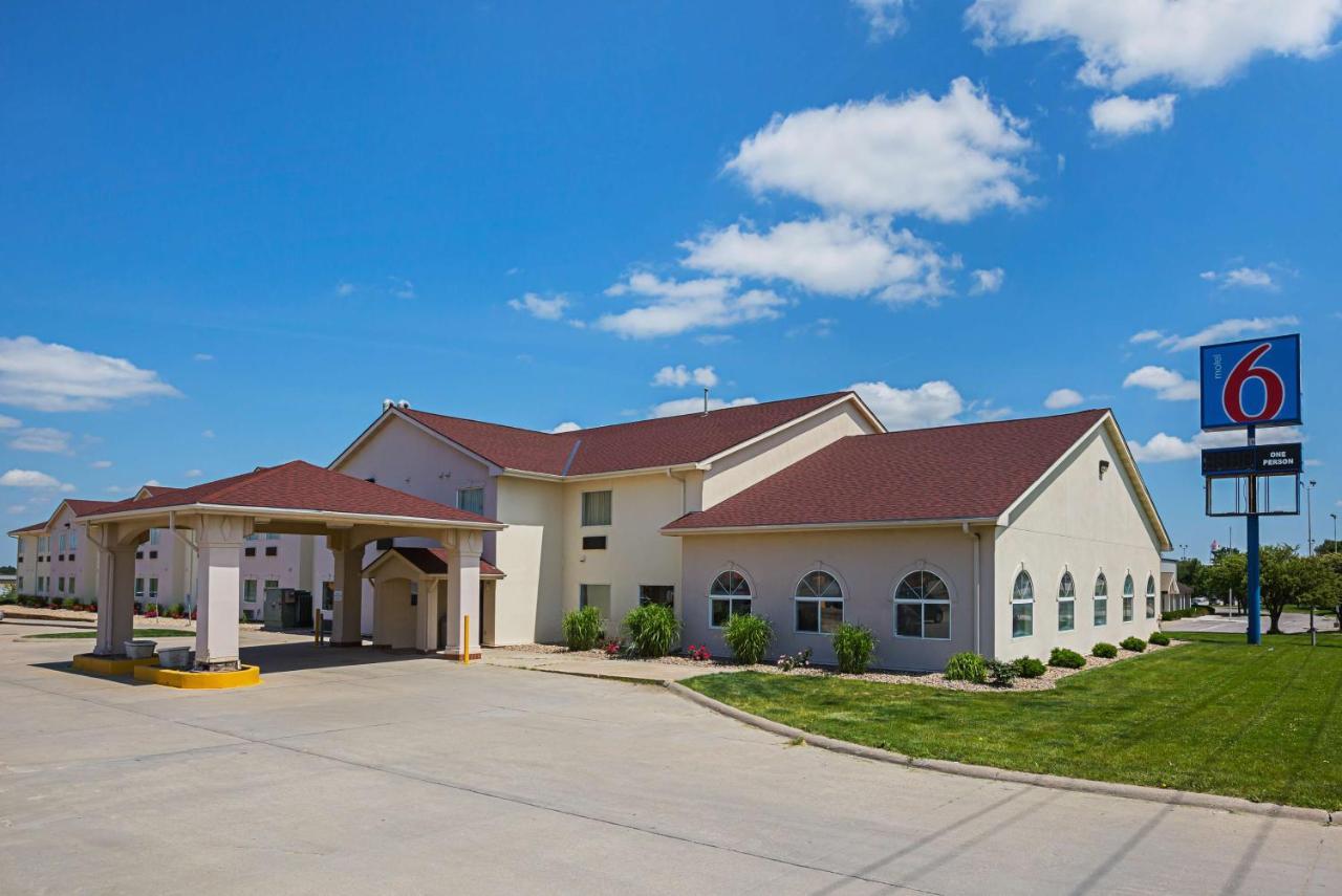 Motel 6 Omaha - Iat West Exterior photo